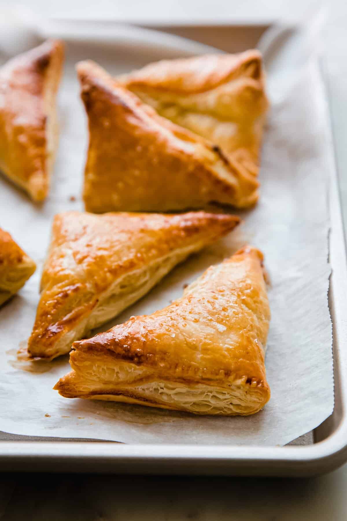 Chicken Puff Pastry (Chicken Patties)