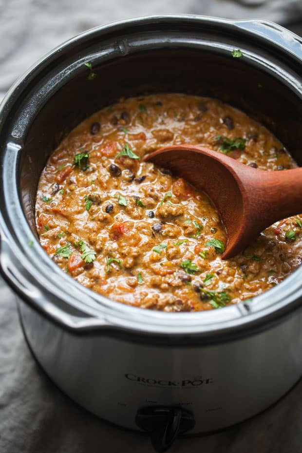 The BEST Cheesy Chili Dip (and No Valveeta!)