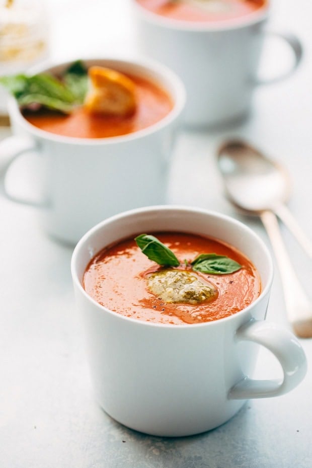 Parmesan Basil Tomato Soup (Slow Cooker)