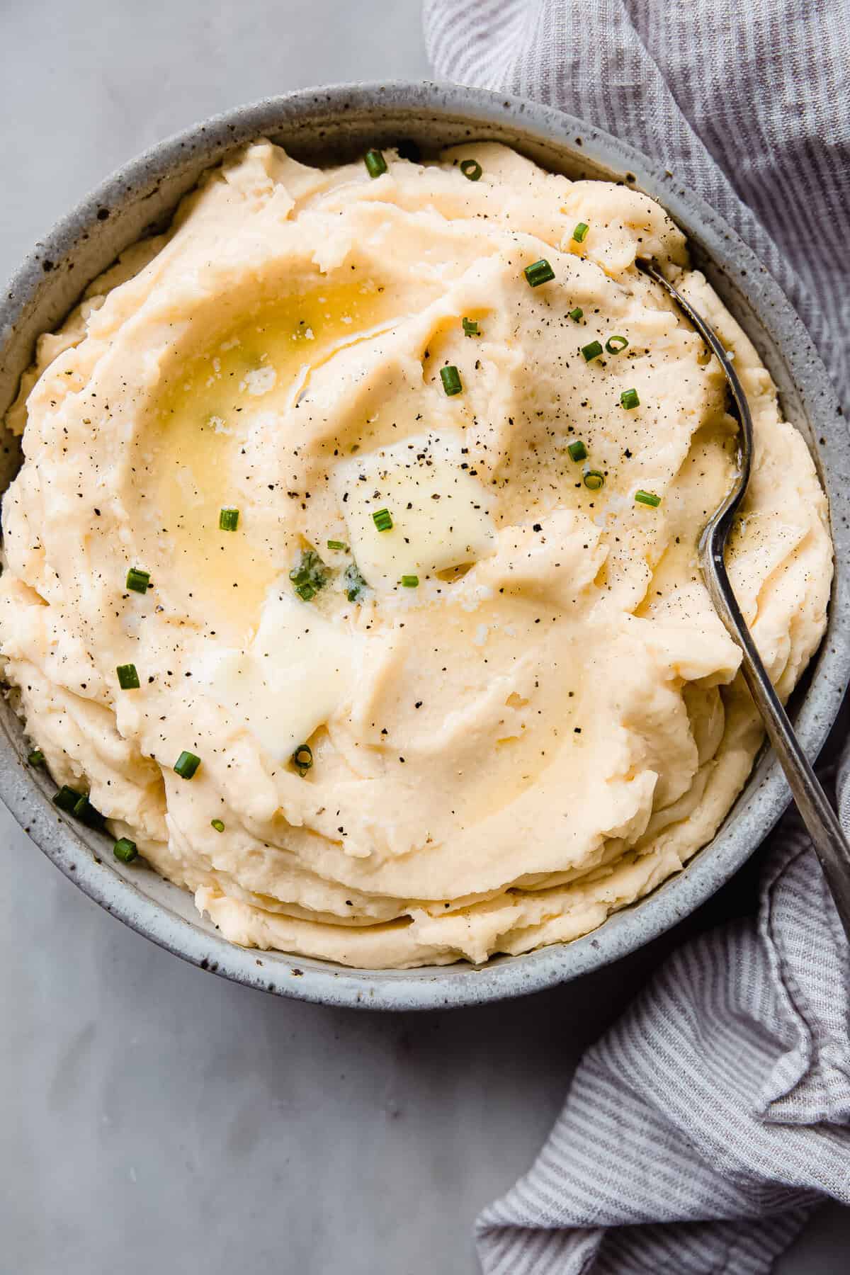 Seriously Amazing Cheddar Mashed Potatoes