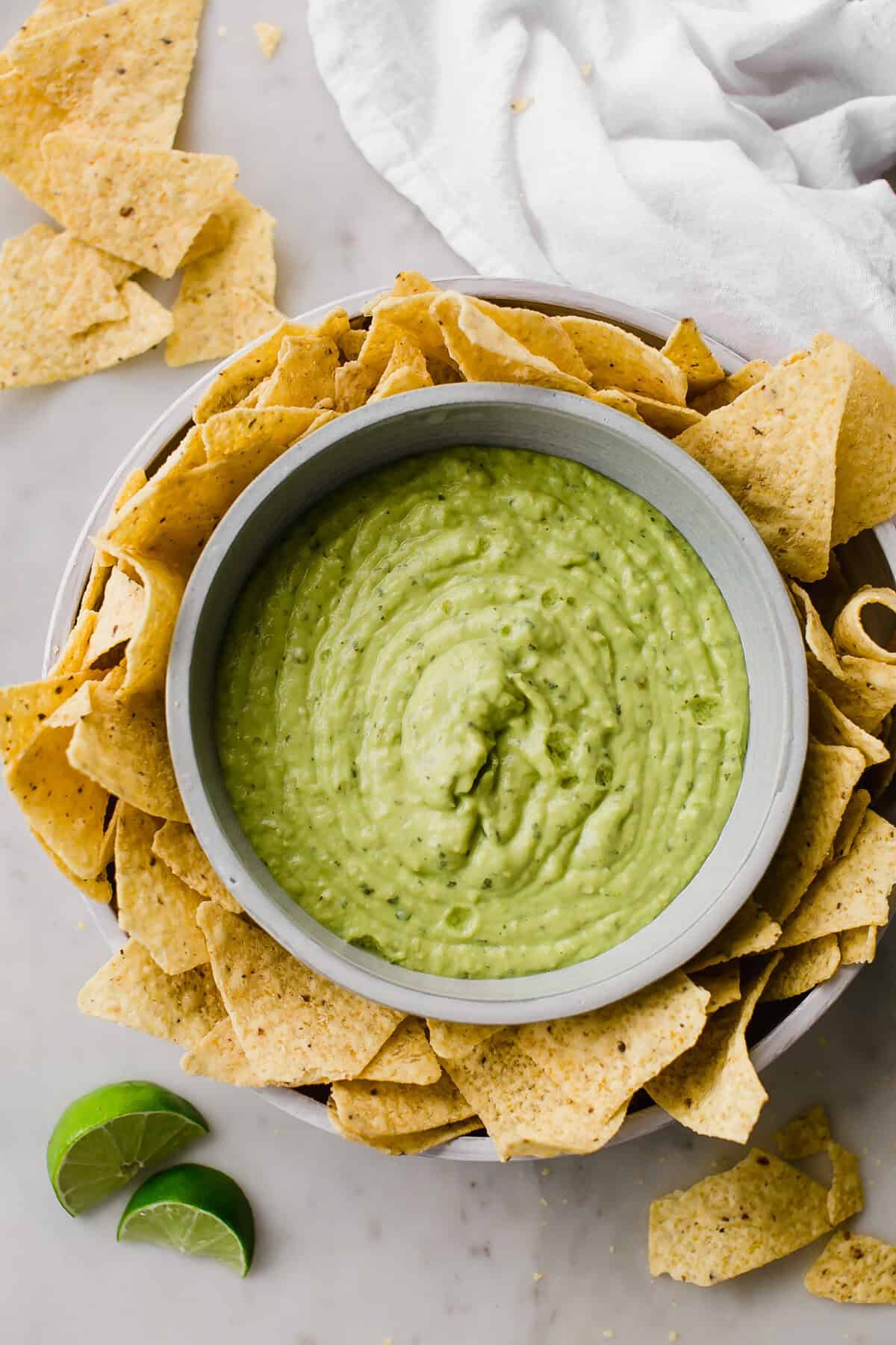 Creamy Guacamole Salsa (like Mama Ninfa's)