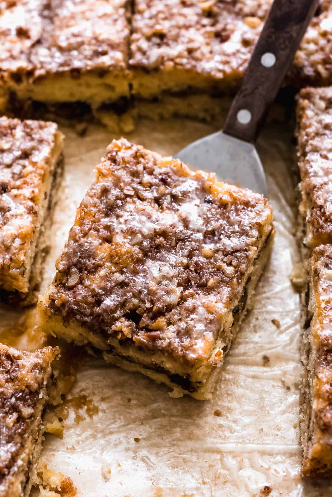 Old-Fashioned Sour Cream Coffee Cake