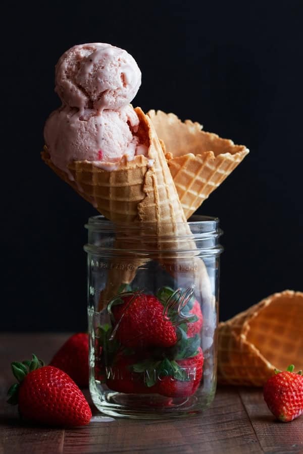 Fresh Strawberry Ice Cream