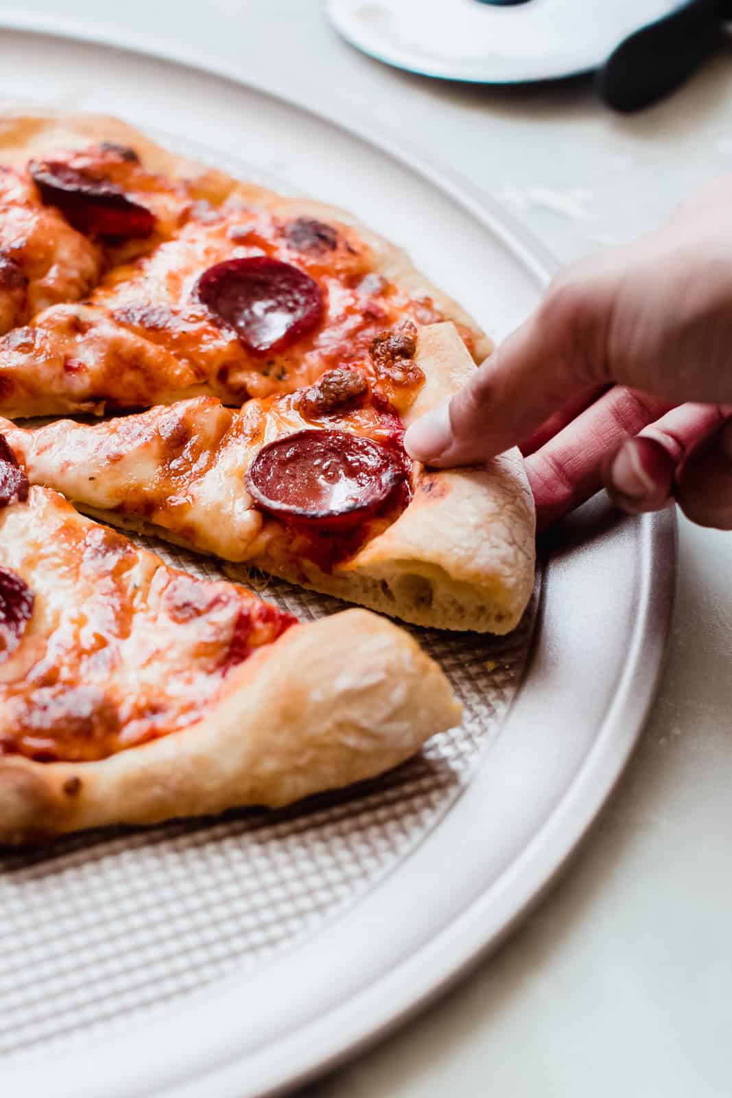 Lazy No Knead Pizza Dough