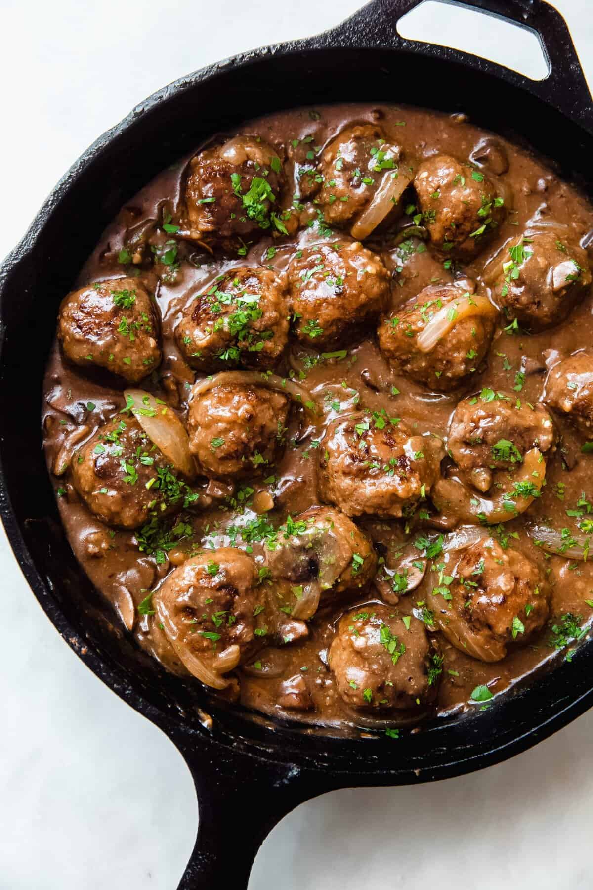 Mouthwatering Salisbury Steak Meatballs with Hearty Mushroom Gravy