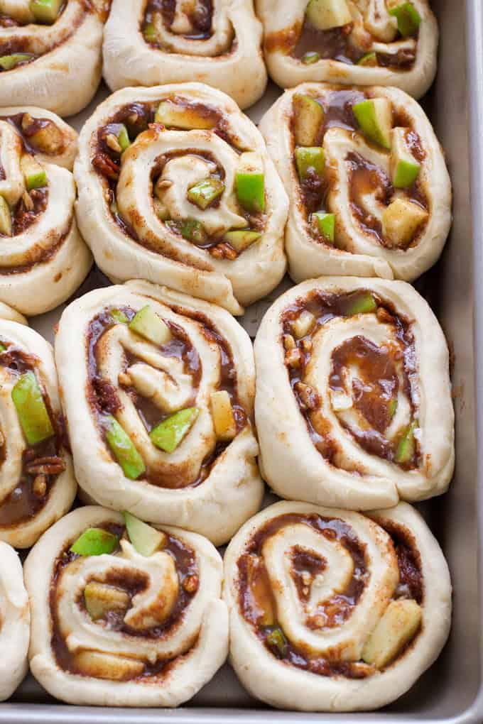 apple cinnamon rolls in pan before baking