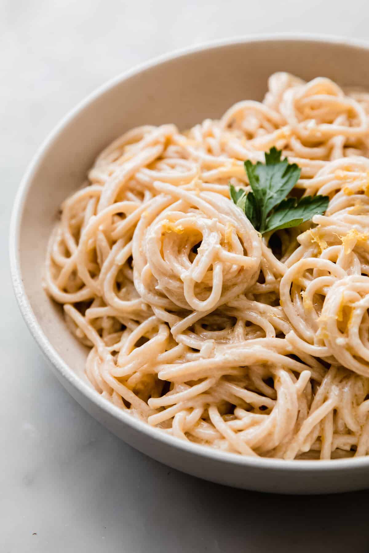 Creamy Lemon Garlic Pasta (Pasta al Limone)